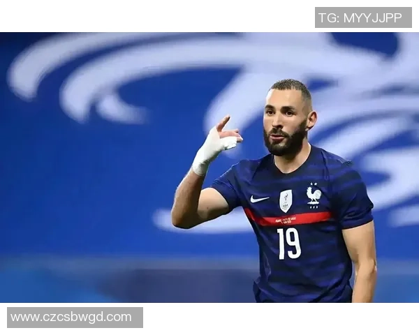 足球球星生涯首秀精彩瞬间排名盘点 见证传奇从第一步开始